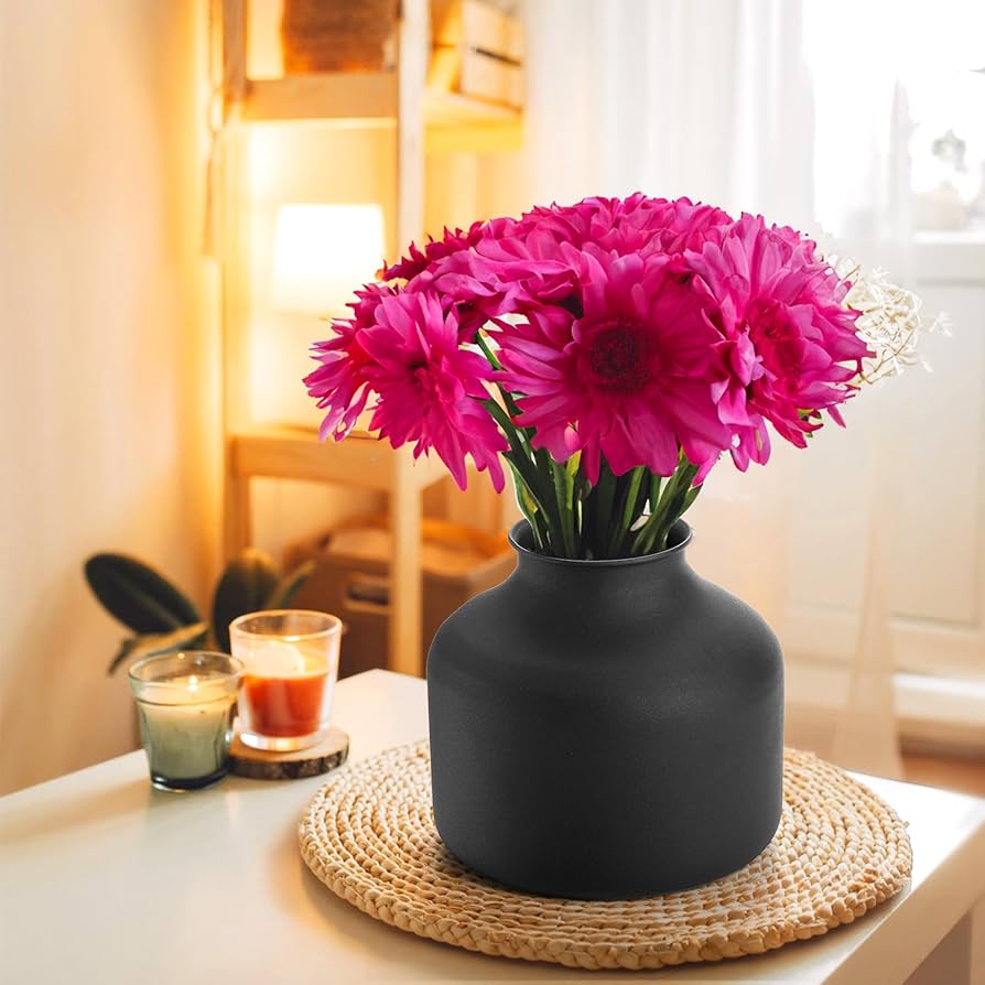 黒色金属製花瓶型テーブル uk-158.jpg